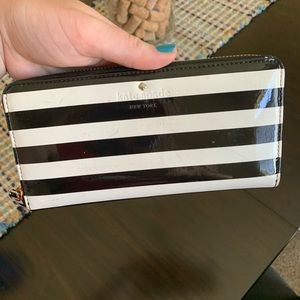 Kate Spade Striped Patent Continental Wallet